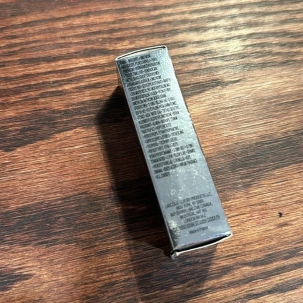 L'Absolu Rouge Intimatte Lipstick - 130 Not Flirting